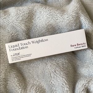 Rare beauty foundation - 270N